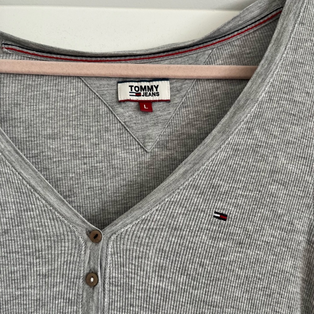 Tommy Hilfiger Long Sleeve in L